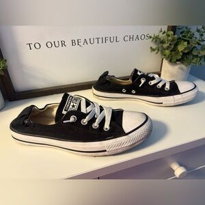 Converse Womens Chuck Taylor All Star Shoreline Low Top Sneaker W9